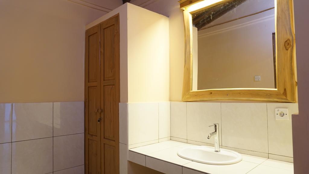Biorock Homestay Pemuteran Exteriör bild